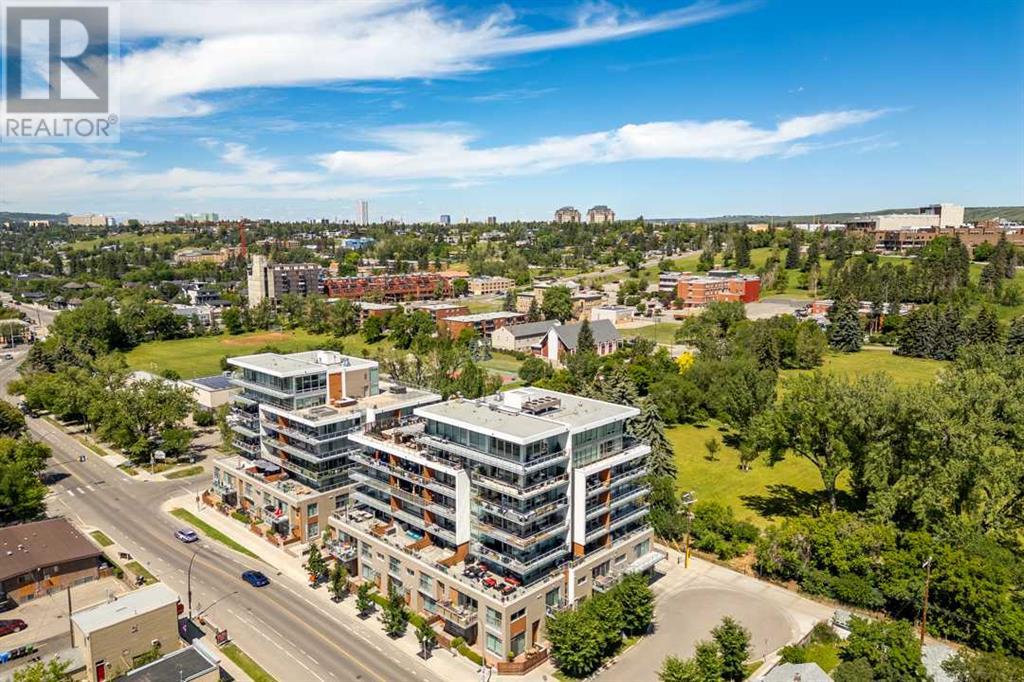 Single Family House for Sale in    Avenue NW Hillhurst Calgary 