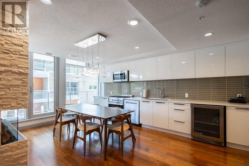 Single Family House for Sale in    Avenue NW Hillhurst Calgary 