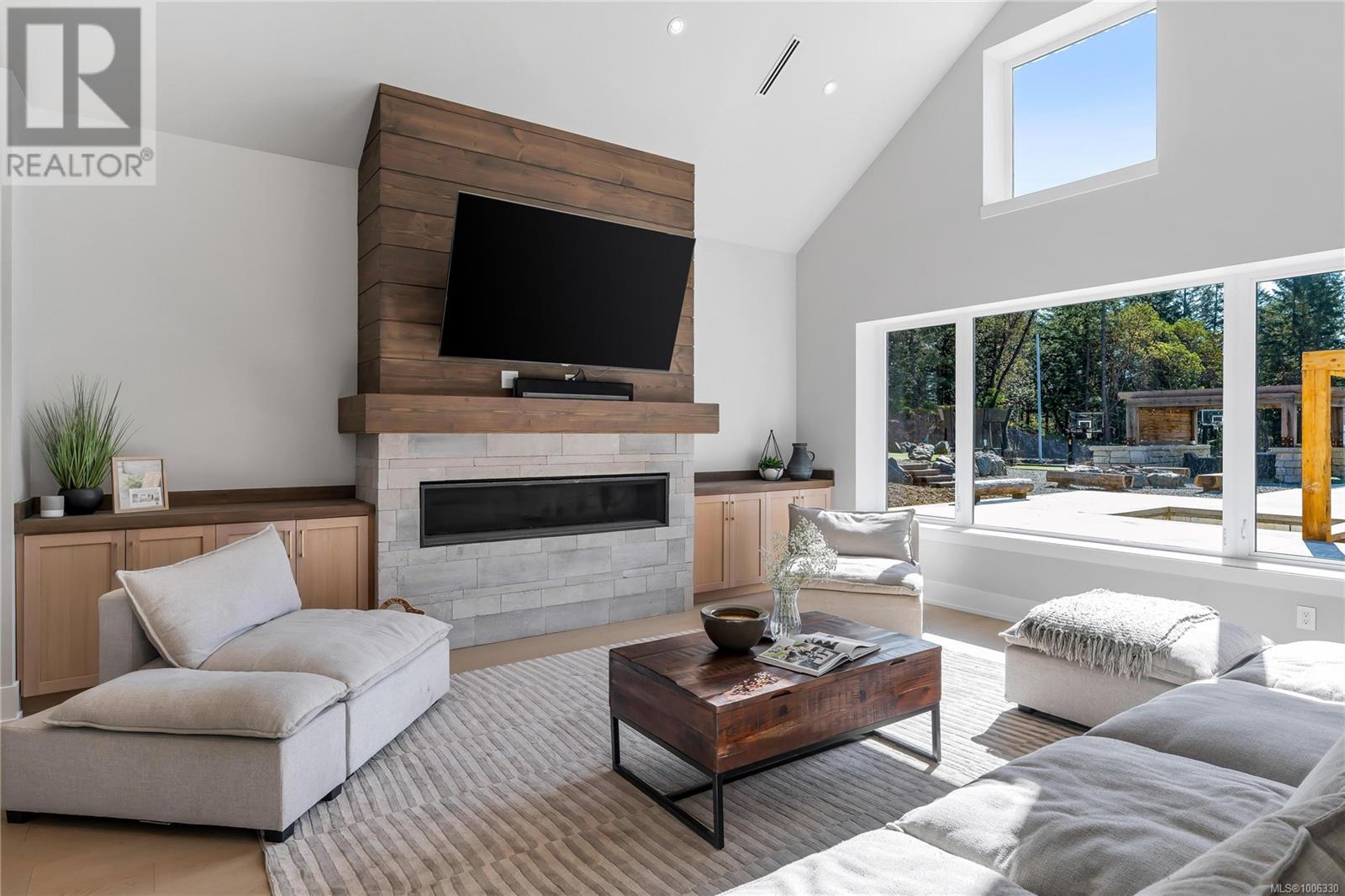  6707 Willis Point Road, Central Saanich