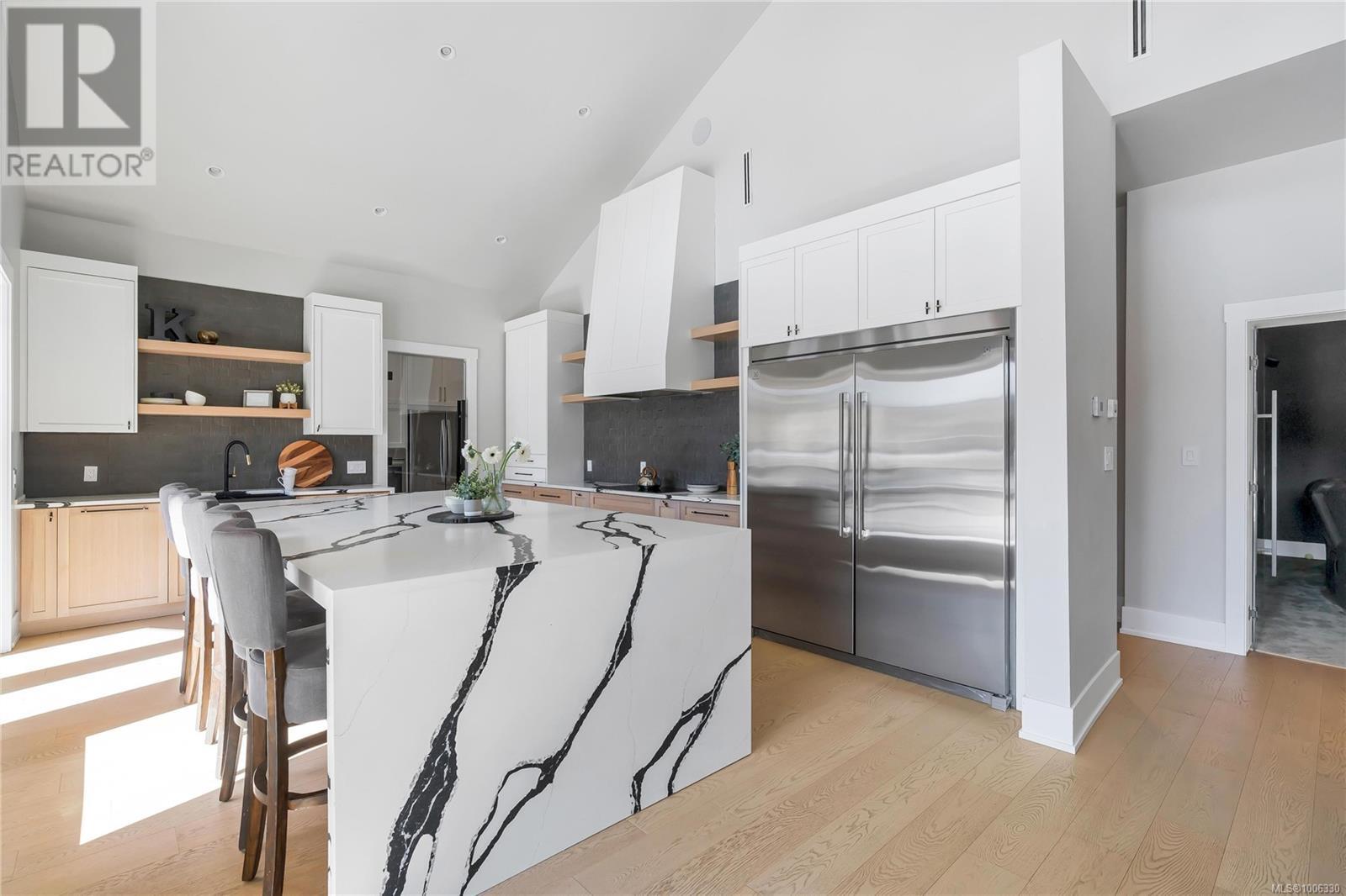  6707 Willis Point Road, Central Saanich
