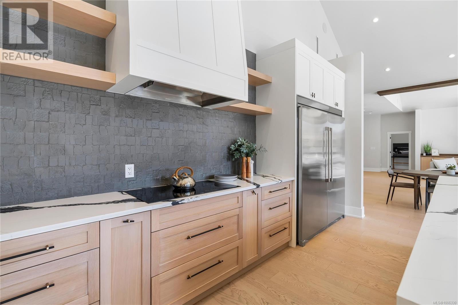  6707 Willis Point Road, Central Saanich