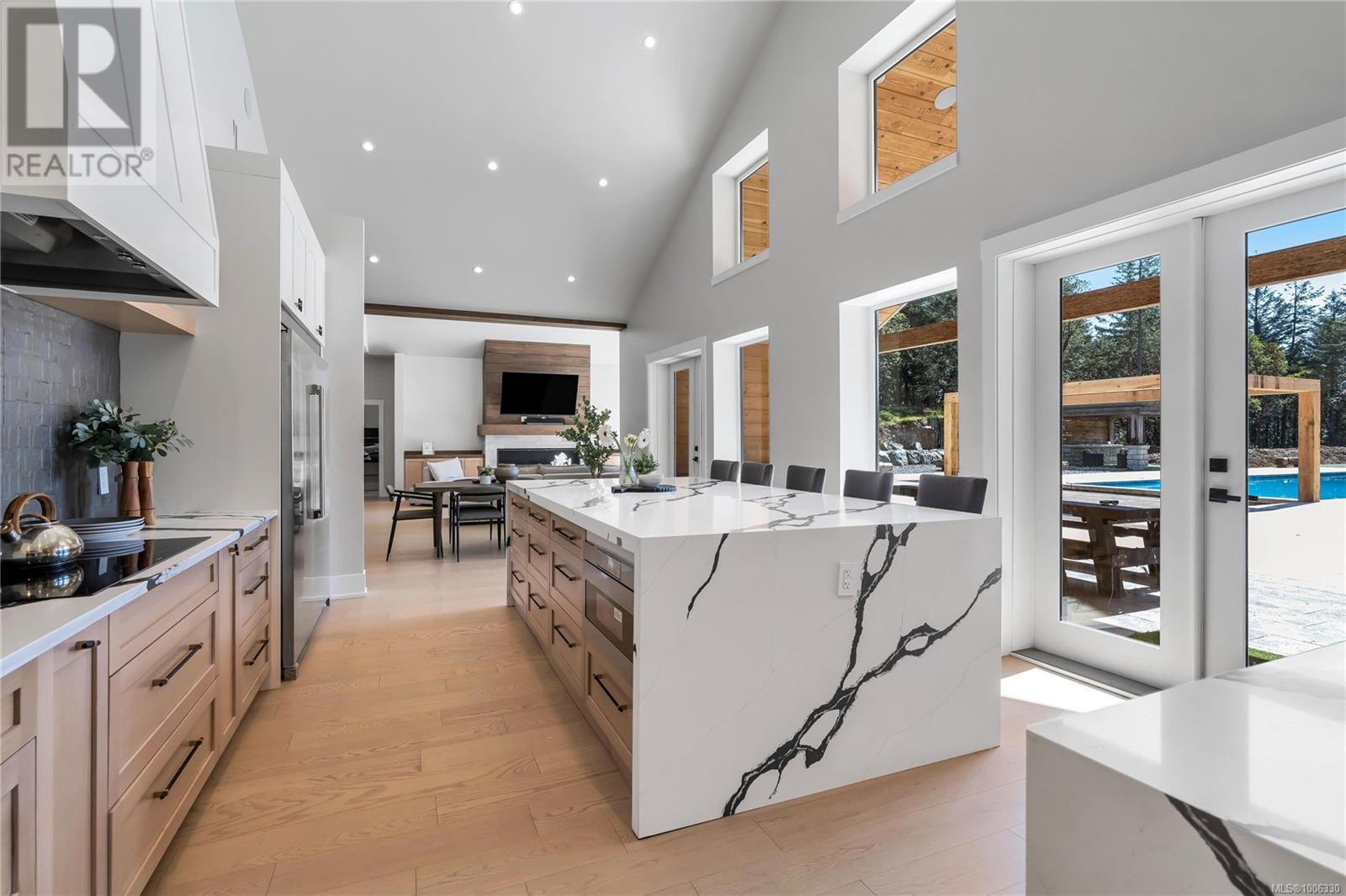  6707 Willis Point Road, Central Saanich