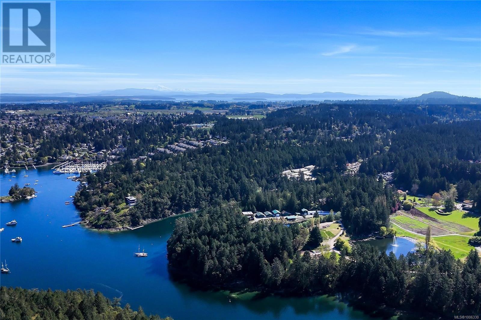  6707 Willis Point Road, Central Saanich