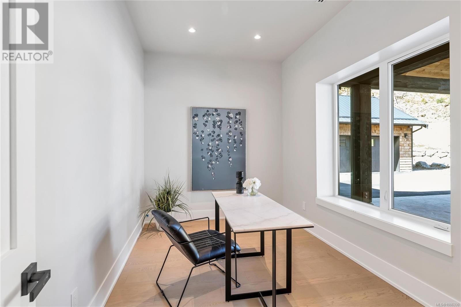  6707 Willis Point Road, Central Saanich