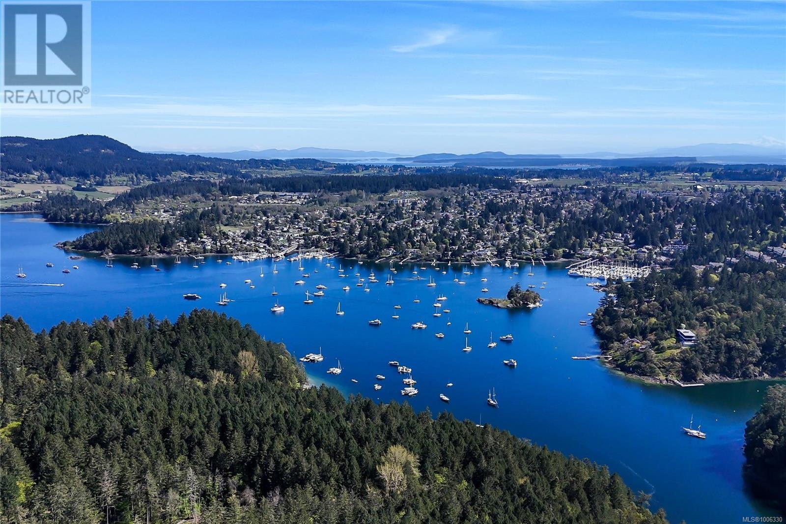  6707 Willis Point Road, Central Saanich