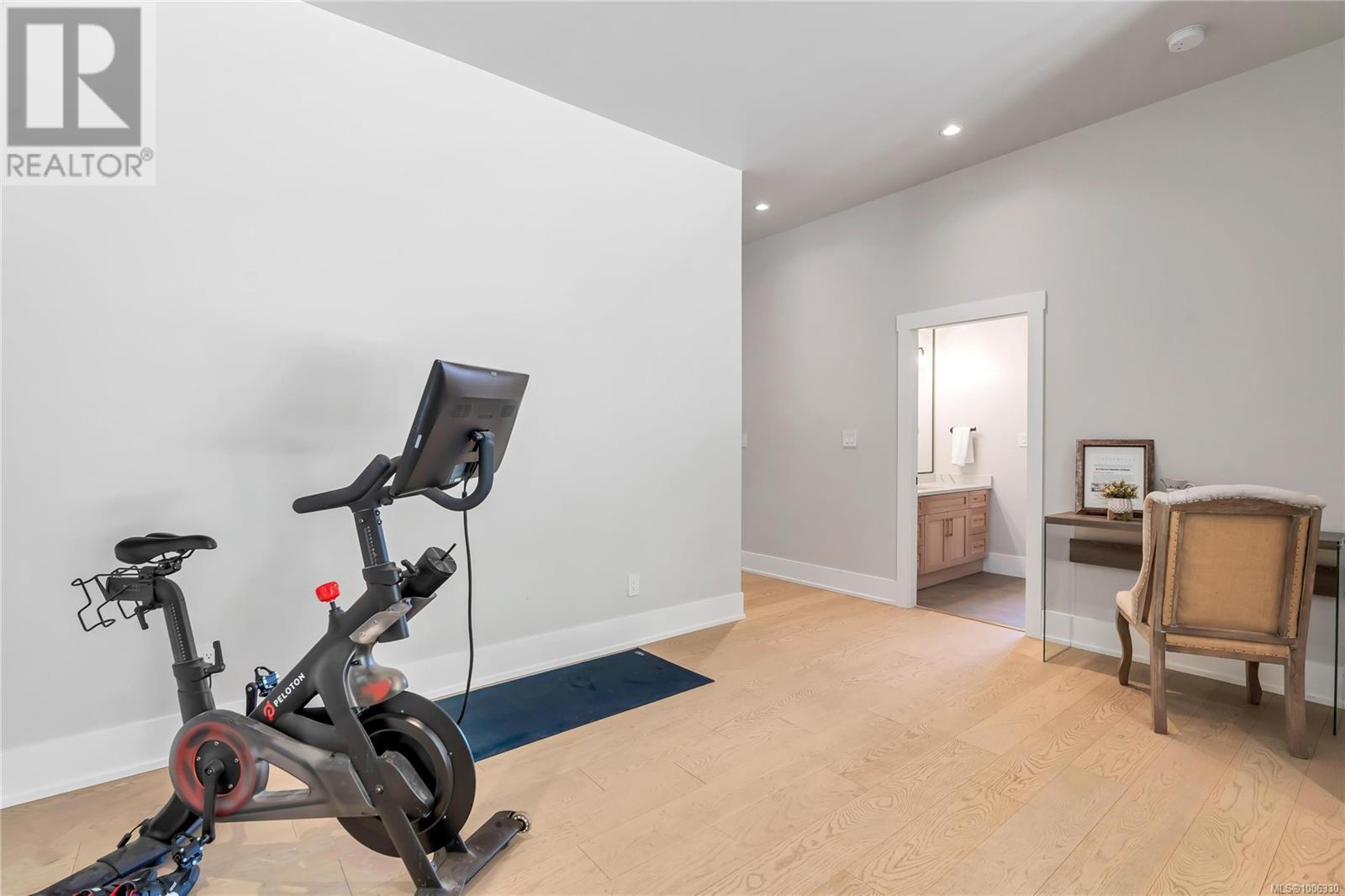  6707 Willis Point Road, Central Saanich