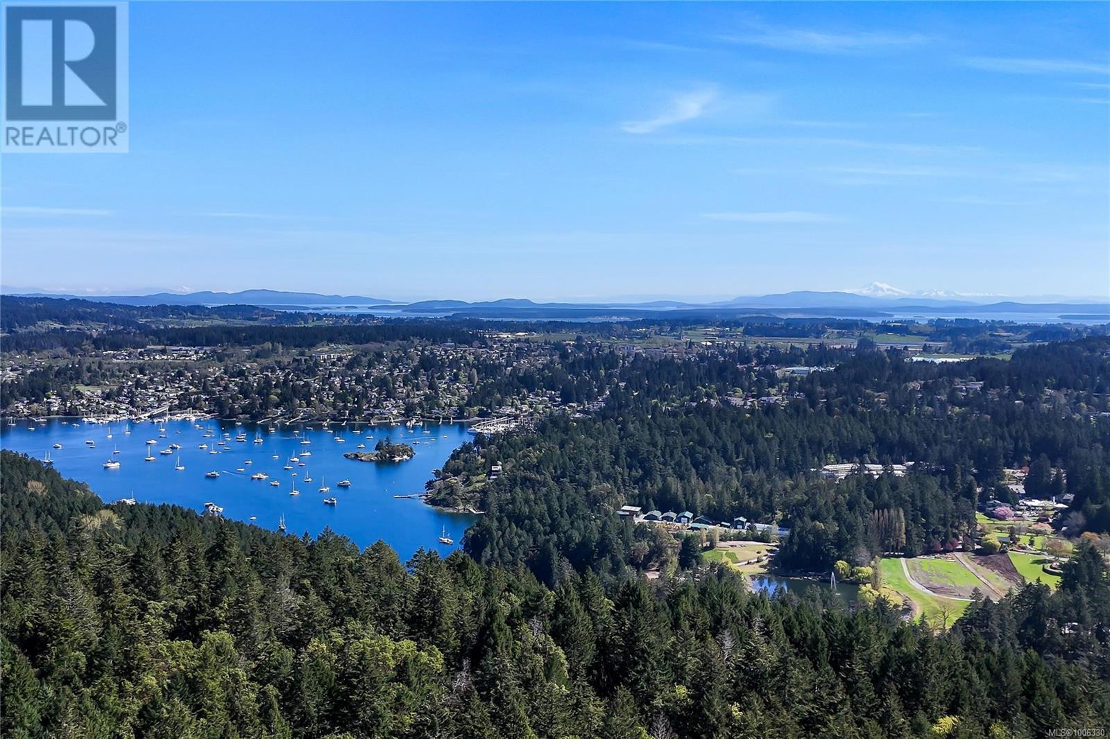  6707 Willis Point Road, Central Saanich