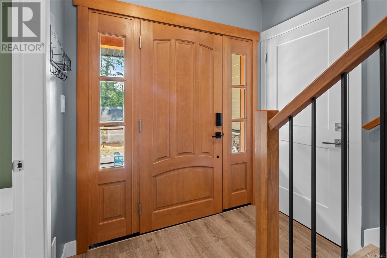 Photo 5 of 6710 Helgesen Rd, Sooke BC