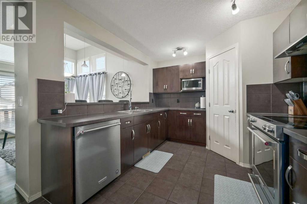 Single Family House for Sale in  Bridlecrest Court SW Bridlewood Calgary 