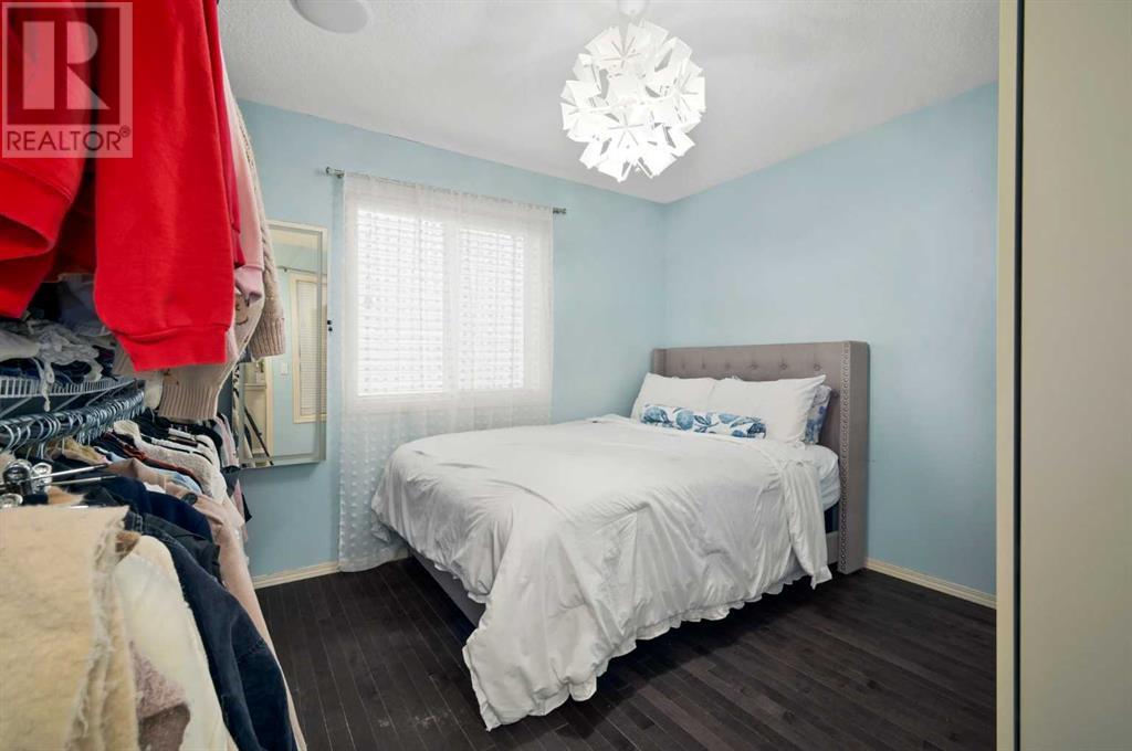 Single Family House for Sale in  Bridlecrest Court SW Bridlewood Calgary 