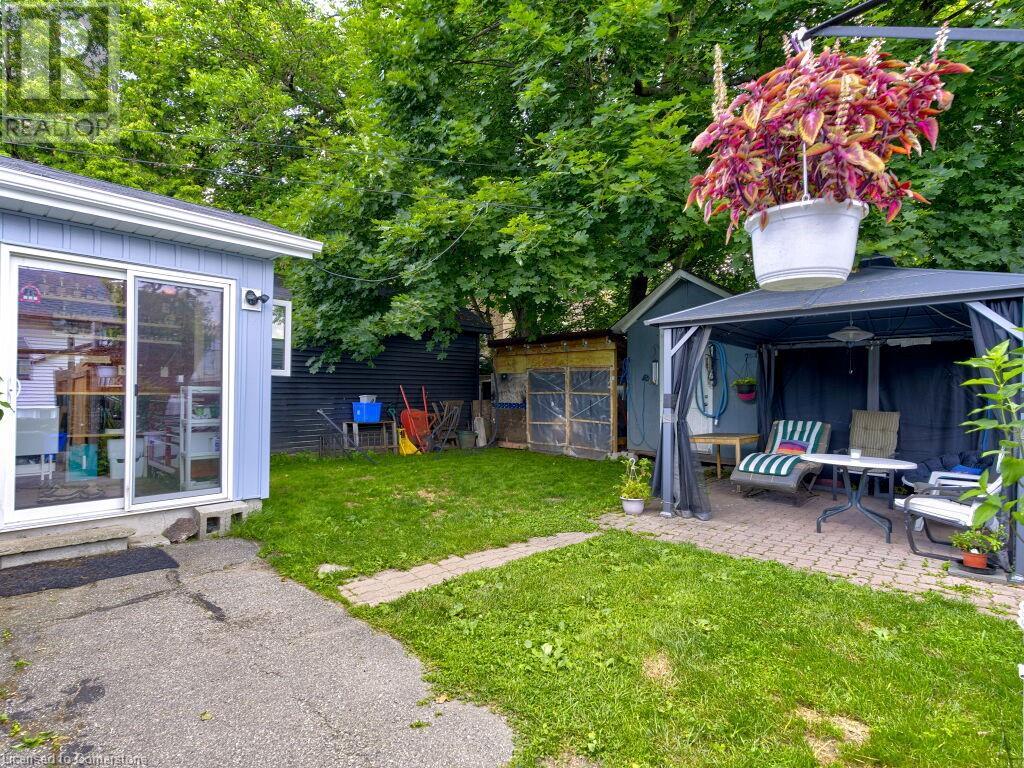 Photo 32 of 63 Washington Avenue, Oakville ON