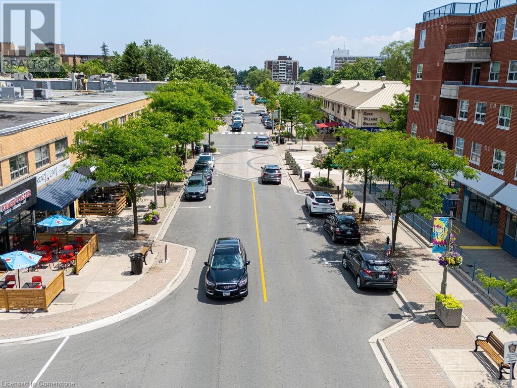 Photo 39 of 63 Washington Avenue, Oakville ON