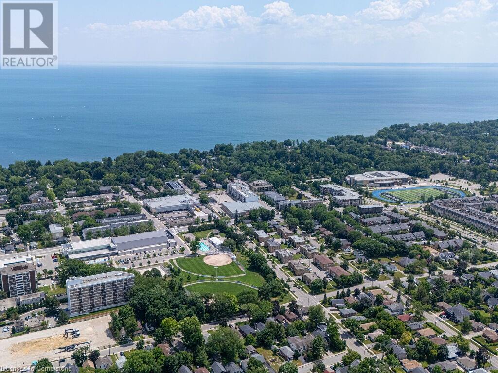 Photo 47 of 63 Washington Avenue, Oakville ON