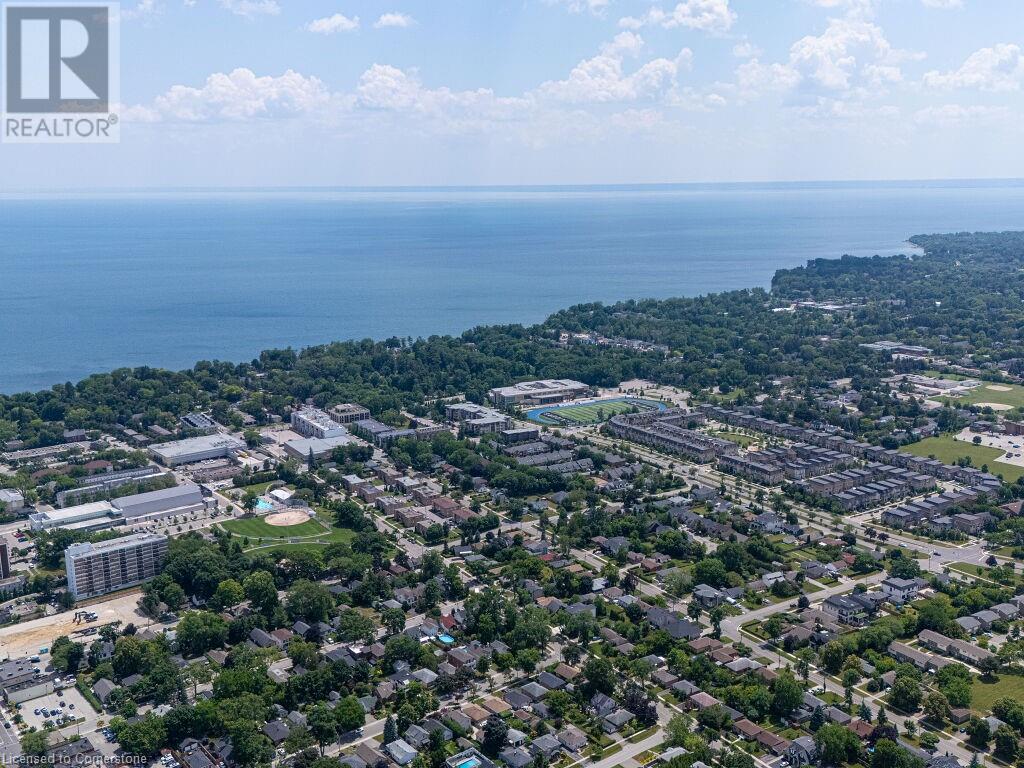 Photo 49 of 63 Washington Avenue, Oakville ON