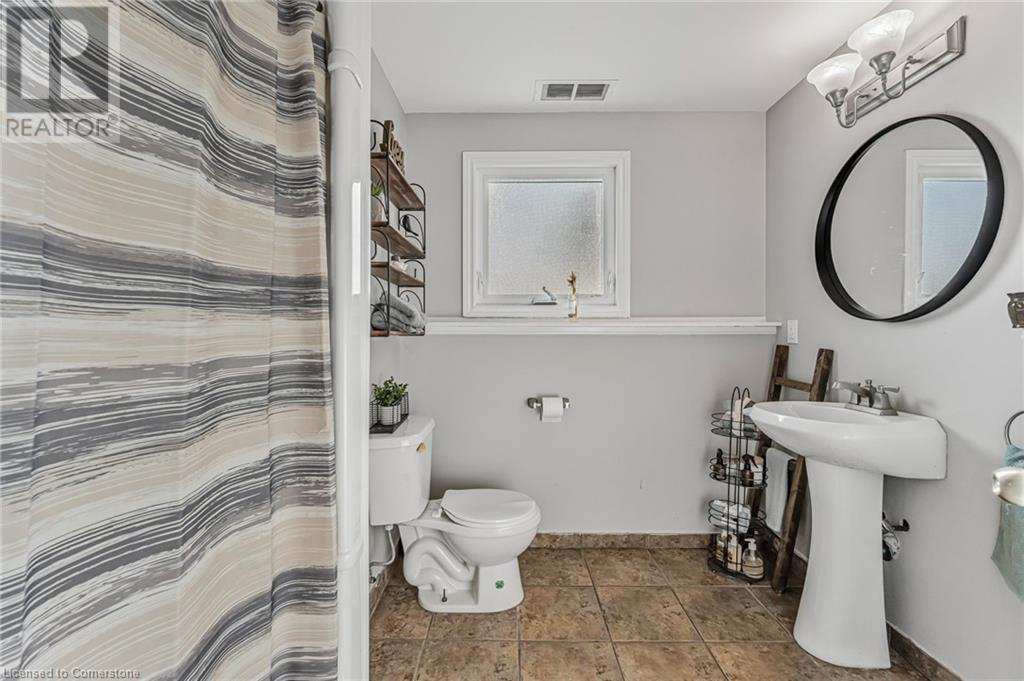 Photo 34 of 7761 Canborough Road, Dunnville ON