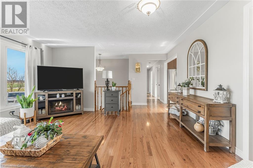 Photo 10 of 7761 Canborough Road, Dunnville ON