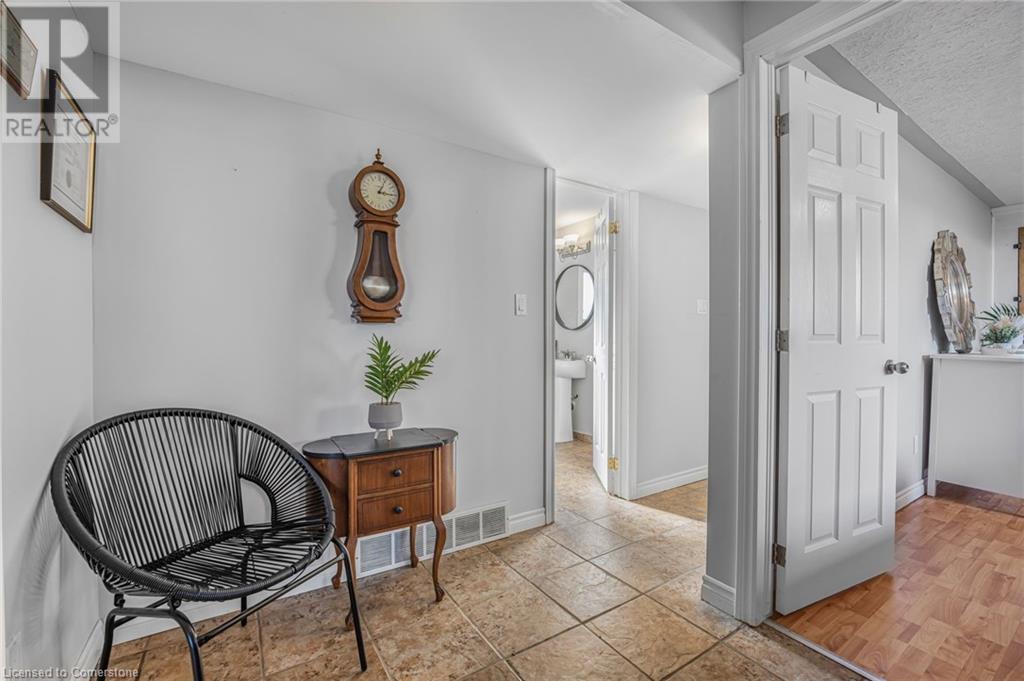 Photo 26 of 7761 Canborough Road, Dunnville ON