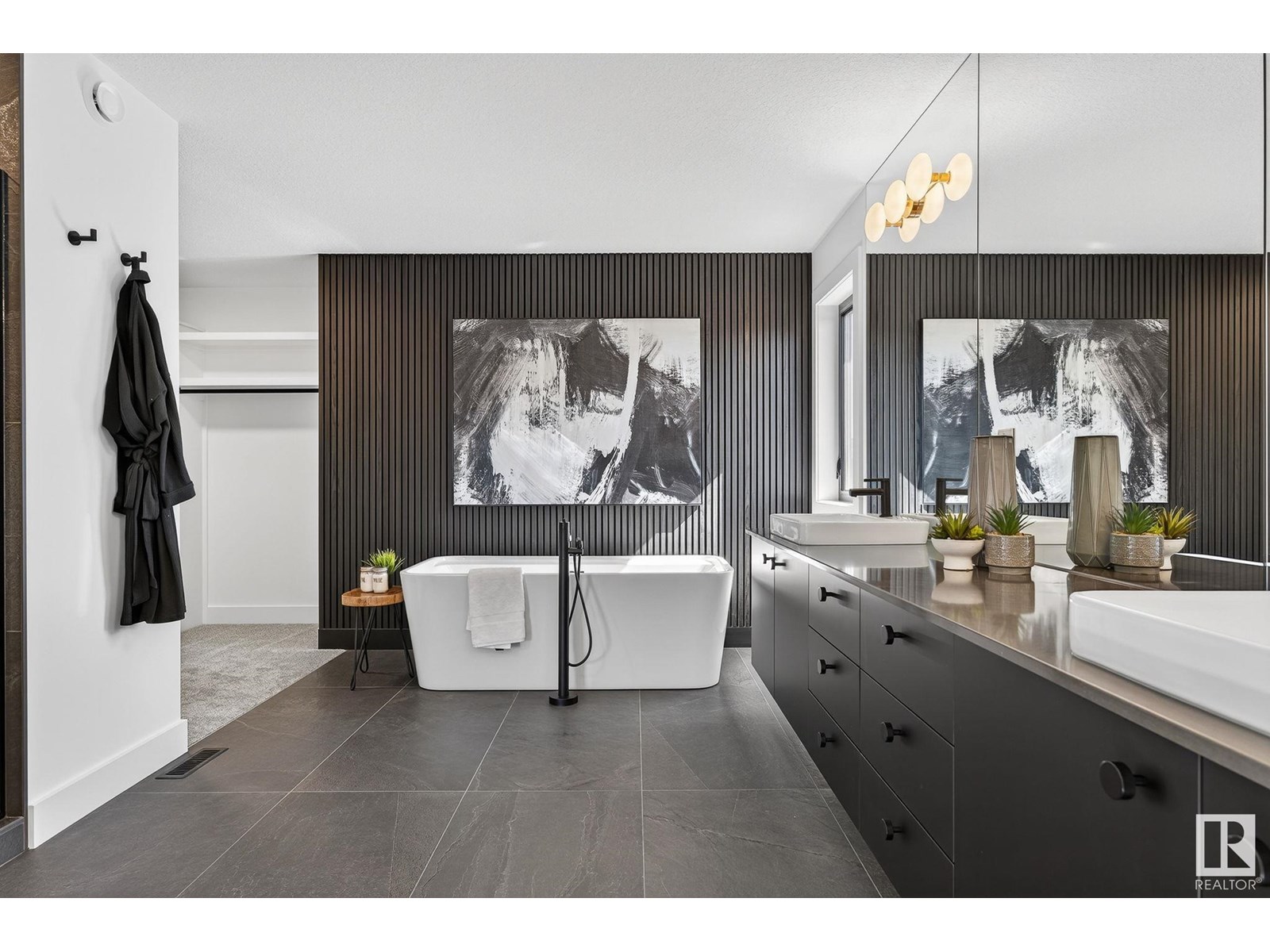 Photo 16 of 6703 Knox Co Sw, Edmonton AB