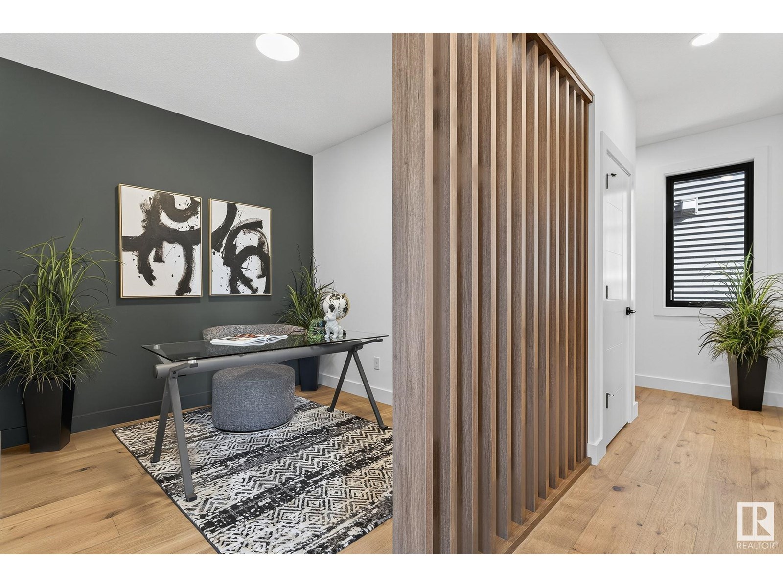 Photo 10 of 6703 Knox Co Sw, Edmonton AB