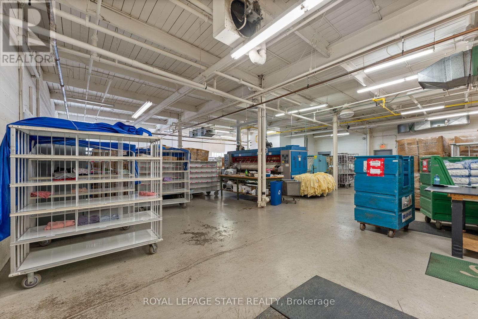 Photo 13 of 455 Cumberland Avenue, Hamilton ON