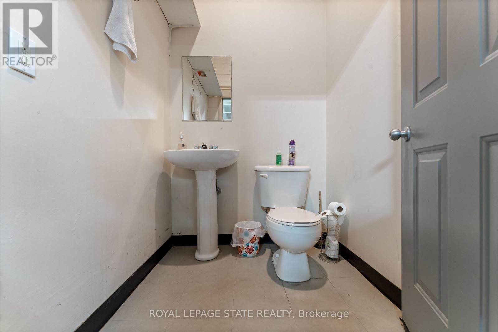 Photo 20 of 455 Cumberland Avenue, Hamilton ON