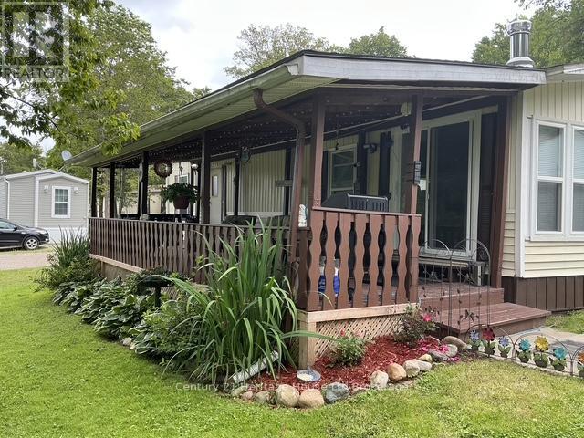 Single Family House for Sale in  WHYLIE   OXFORD  HIGHWAY East Zorra-Tavistock (Hidden Valley) 