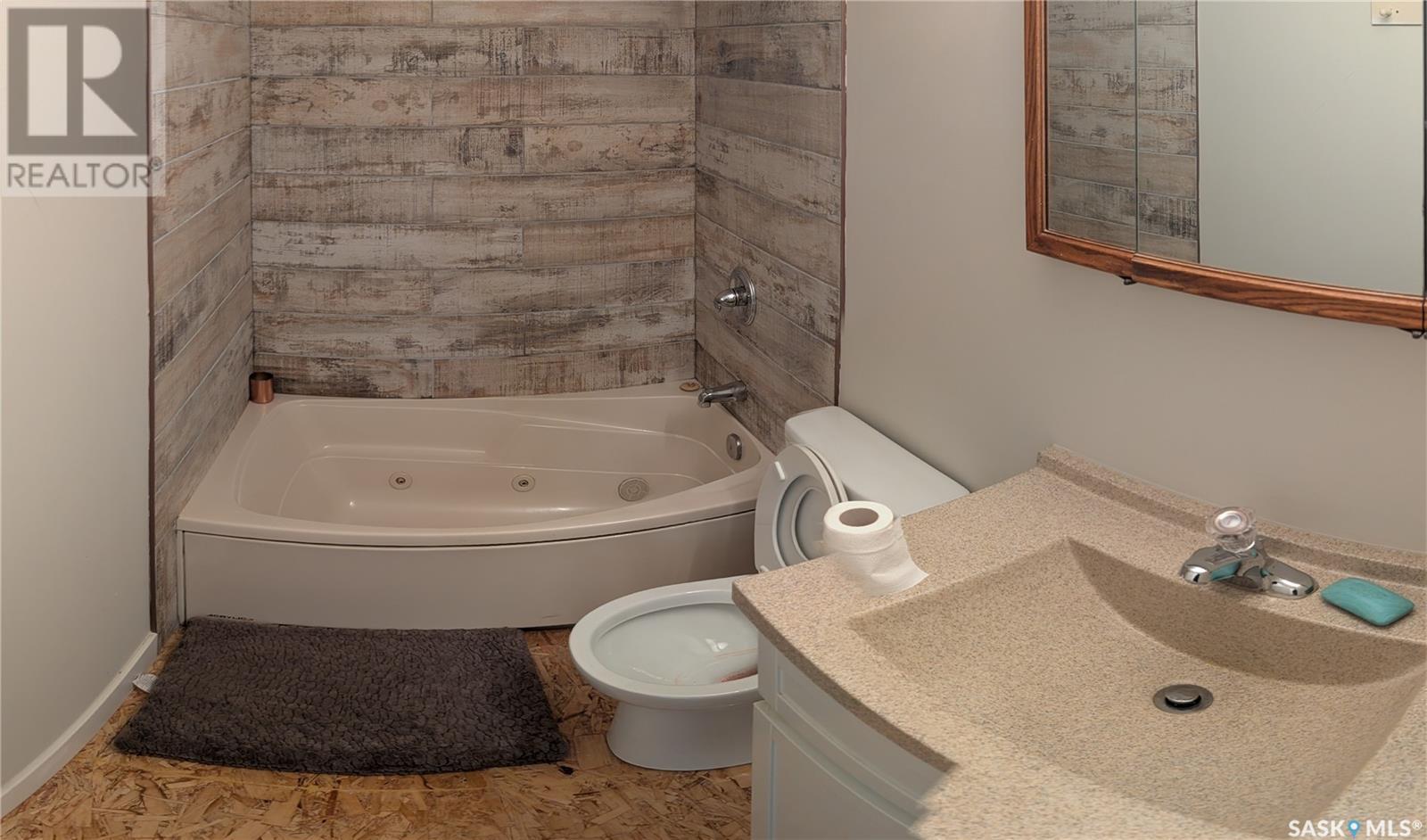 Photo 31 of 124 Bouchard Lane, Invergordon Rm No 430 SK