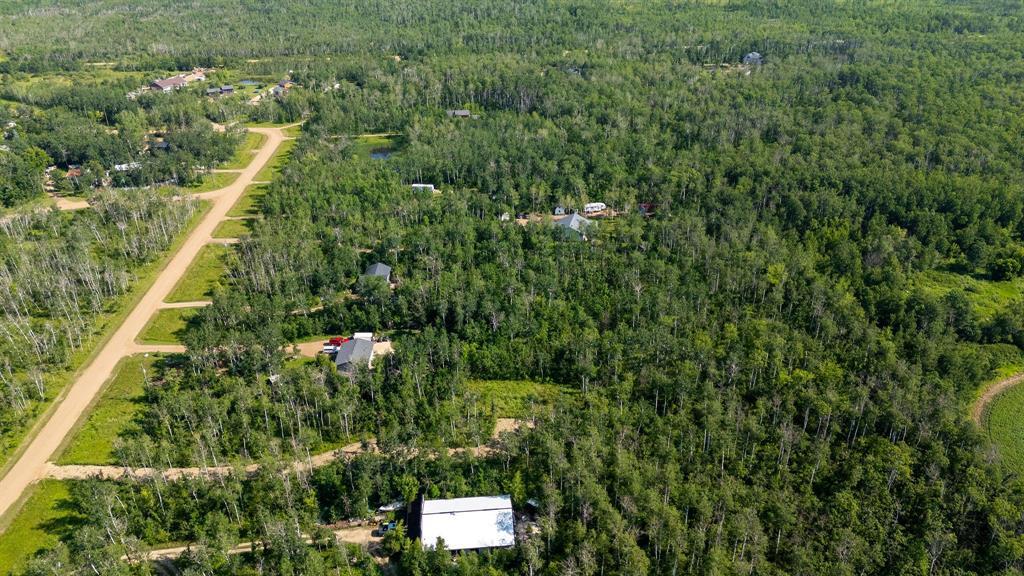 Photo 5 of 337 East Lakeshore Road, St Malo MB