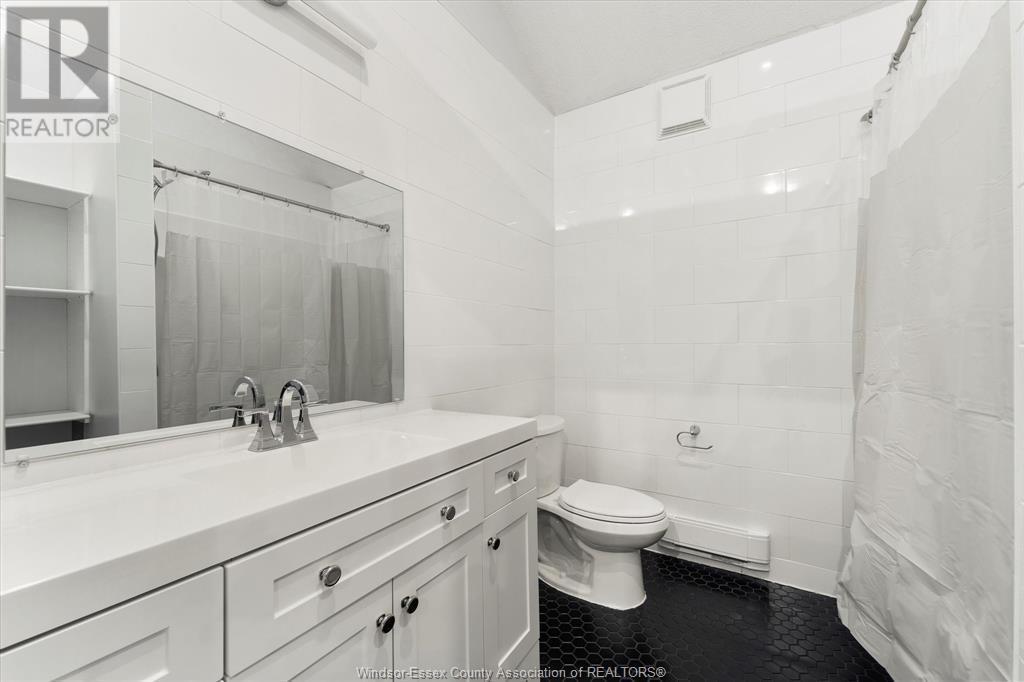 Photo 22 of 1530 Sprucewood, Lasalle ON