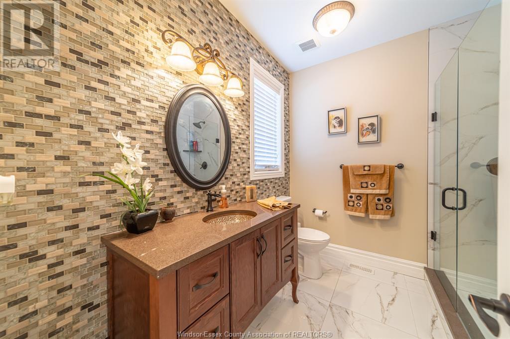 Photo 14 of 3000 South Talbot, Tecumseh ON