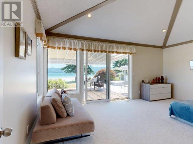 10219 DOUGLAS BAY ROAD, Powell River