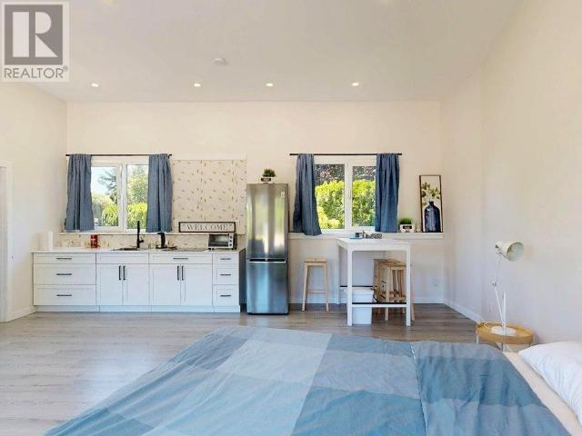 10219 DOUGLAS BAY ROAD, Powell River