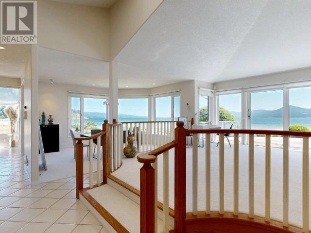 10219 DOUGLAS BAY ROAD, Powell River