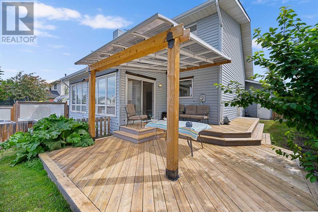 Single Family House for Sale in  Scenic Way NW Scenic Acres Calgary 