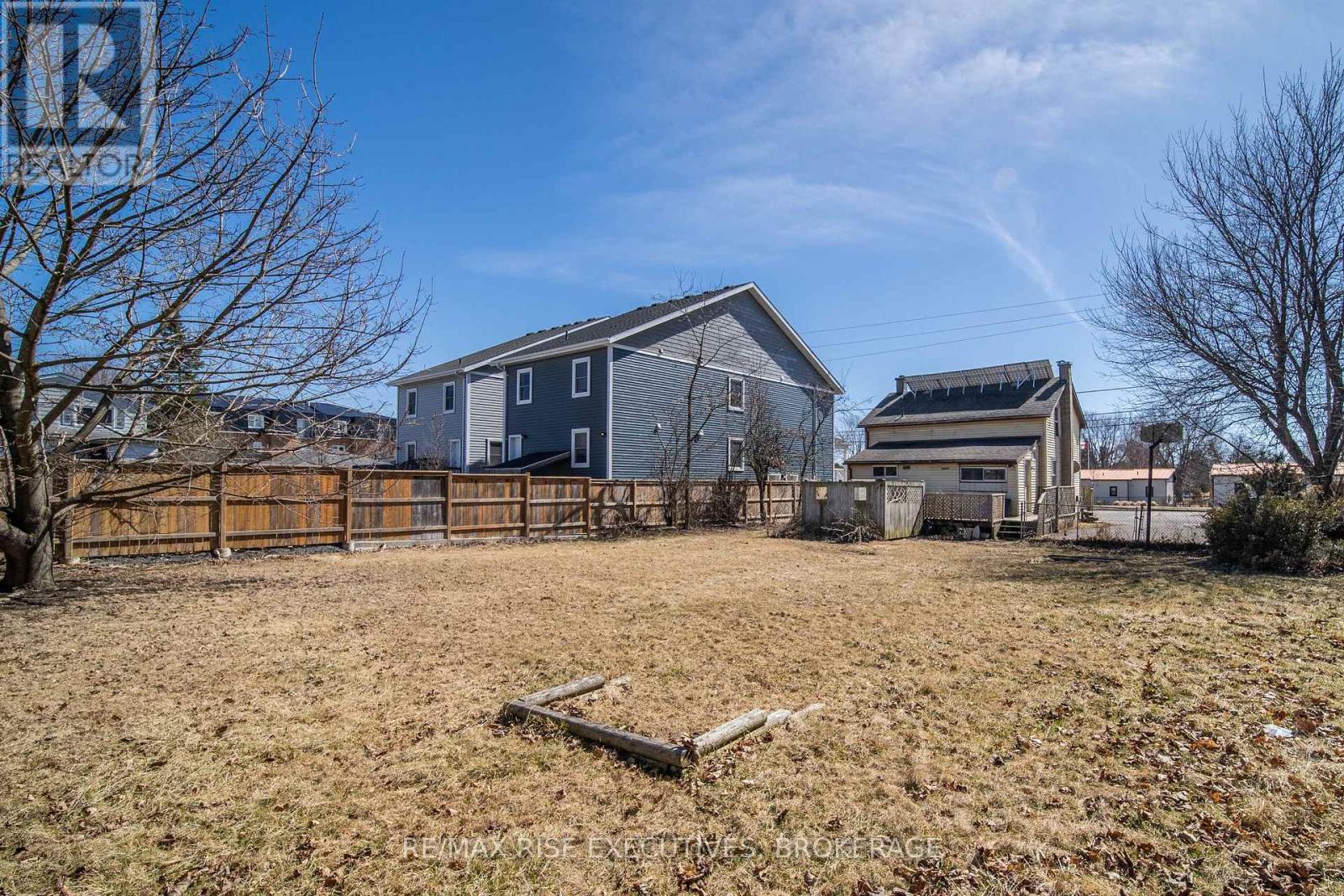 Photo 18 of 789 King Street W, Kingston ON