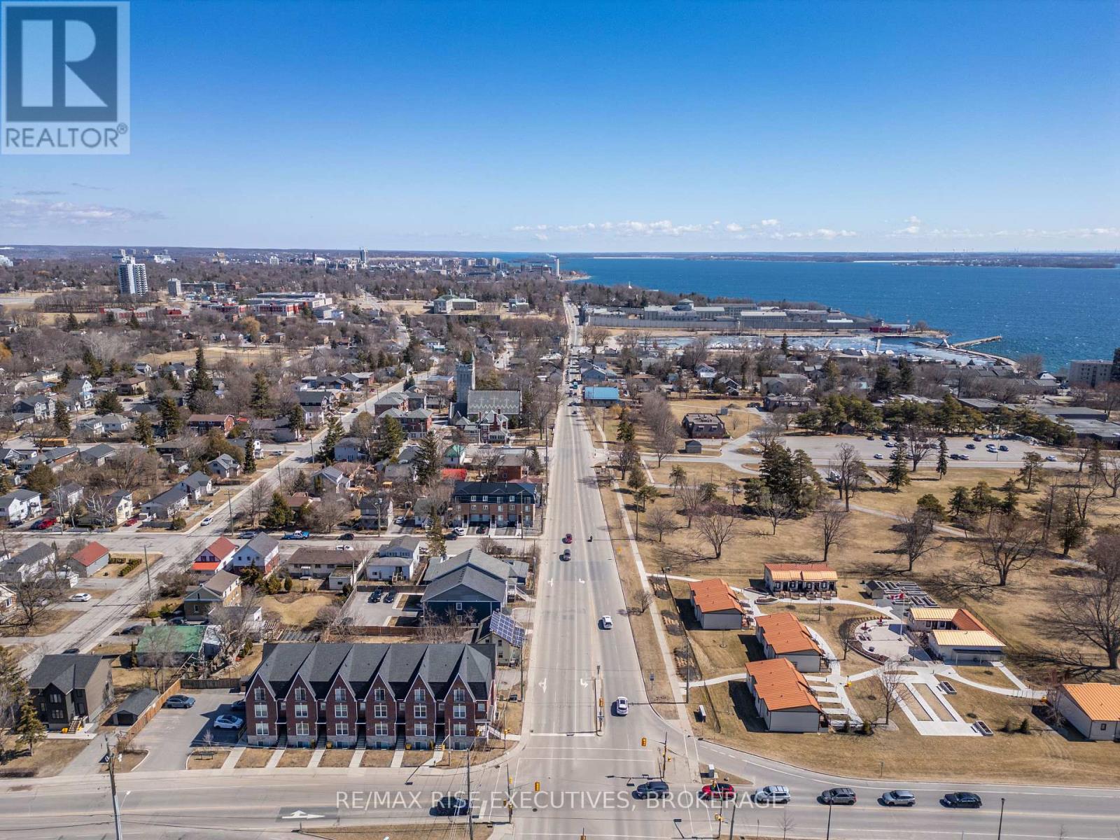 Photo 11 of 789 King Street W, Kingston ON