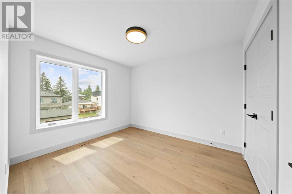 Single Family House for Sale in   Avenue SW Richmond Calgary 