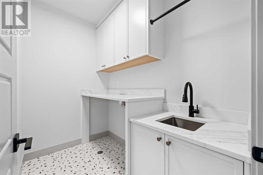 Single Family House for Sale in   Avenue SW Richmond Calgary 
