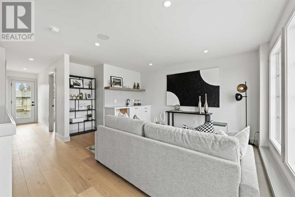 Single Family House for Sale in   Avenue SW Richmond Calgary 