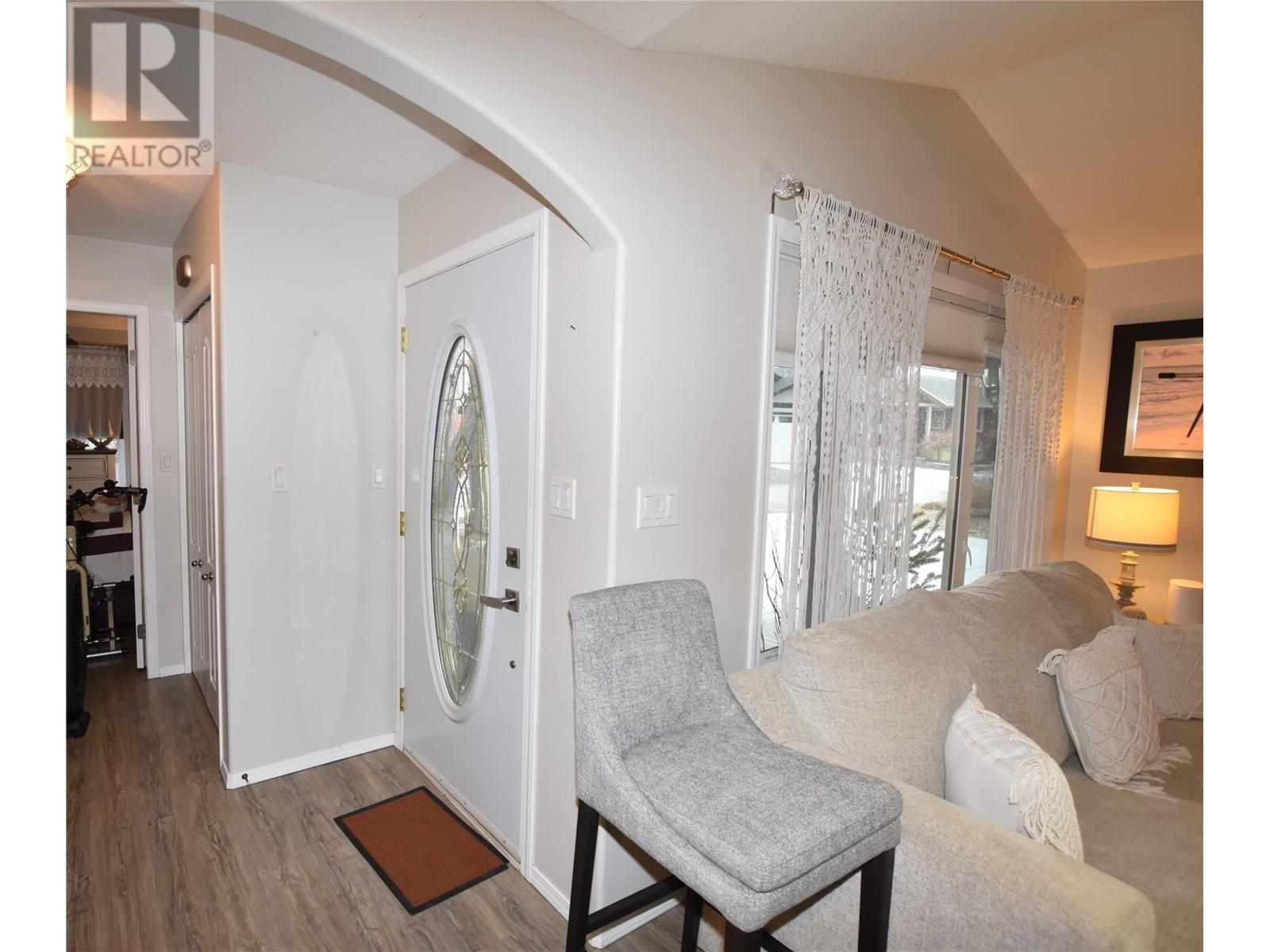  606 Nighthawk Avenue, Vernon