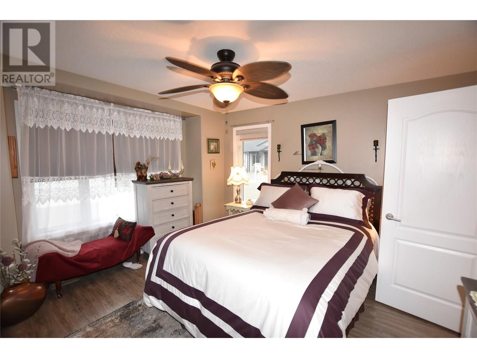  606 Nighthawk Avenue, Vernon