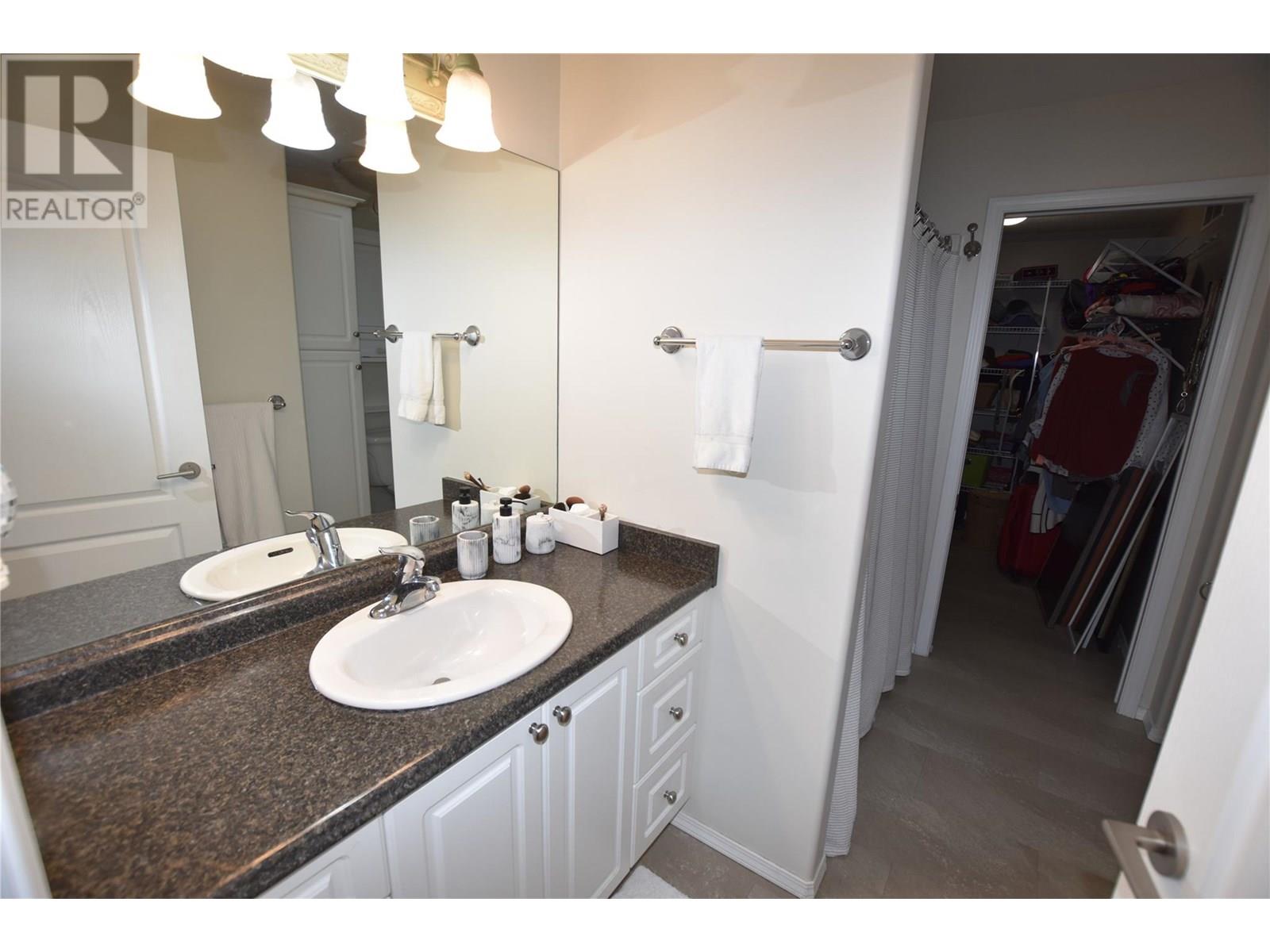  606 Nighthawk Avenue, Vernon