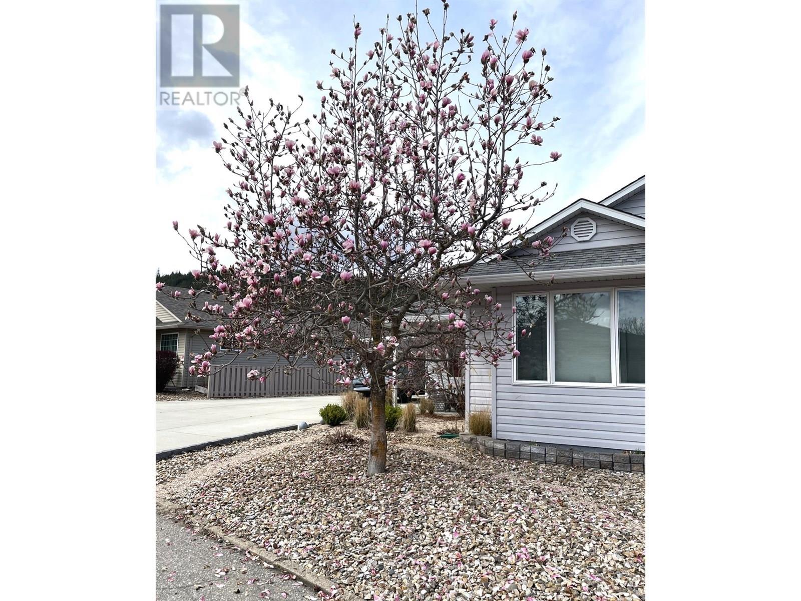  606 Nighthawk Avenue, Vernon