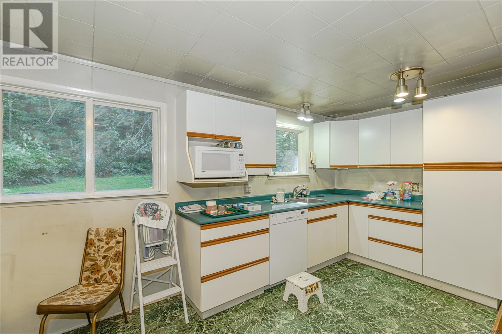 535 Rainbow Rd, Salt Spring