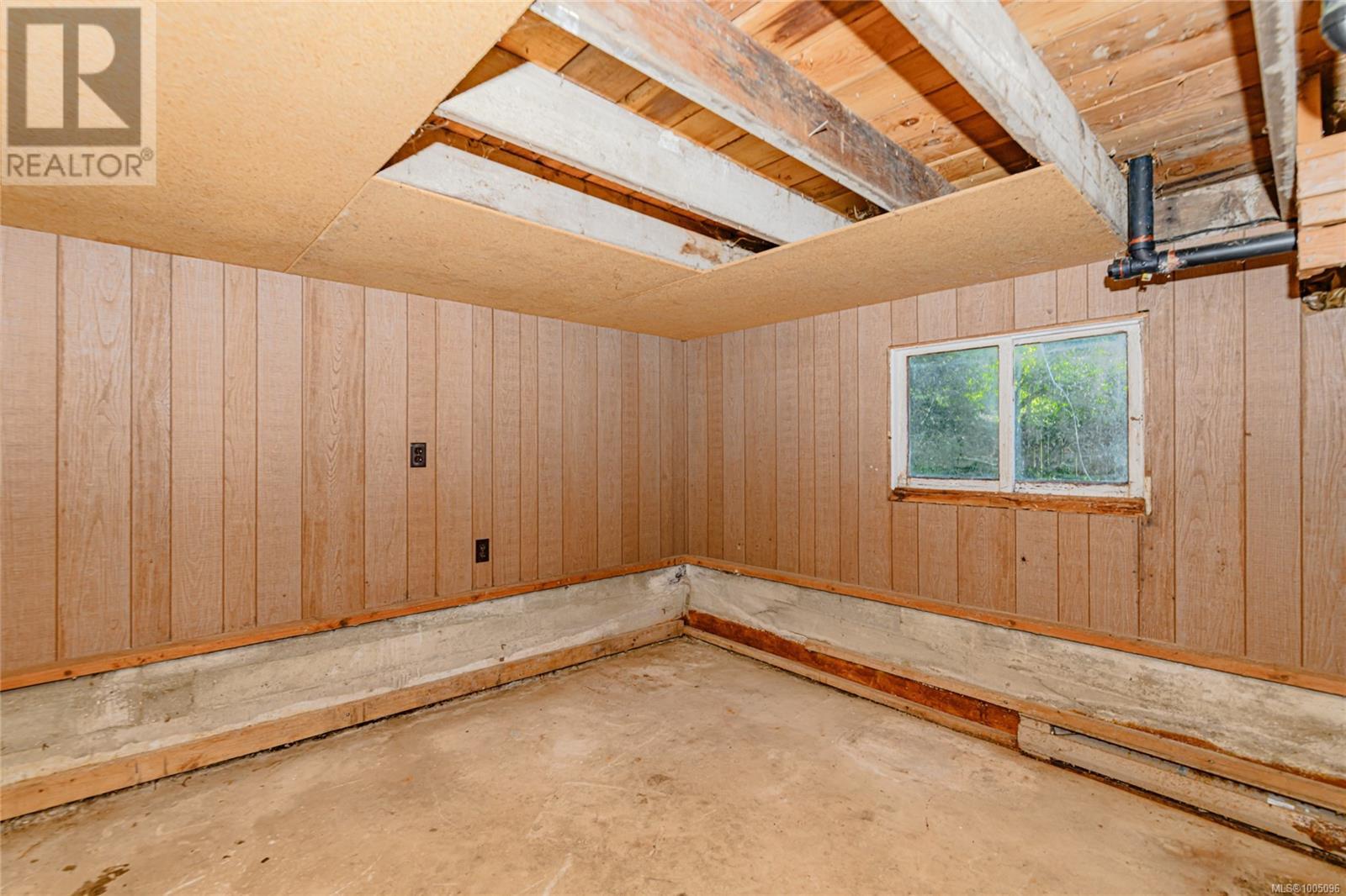 535 Rainbow Rd, Salt Spring
