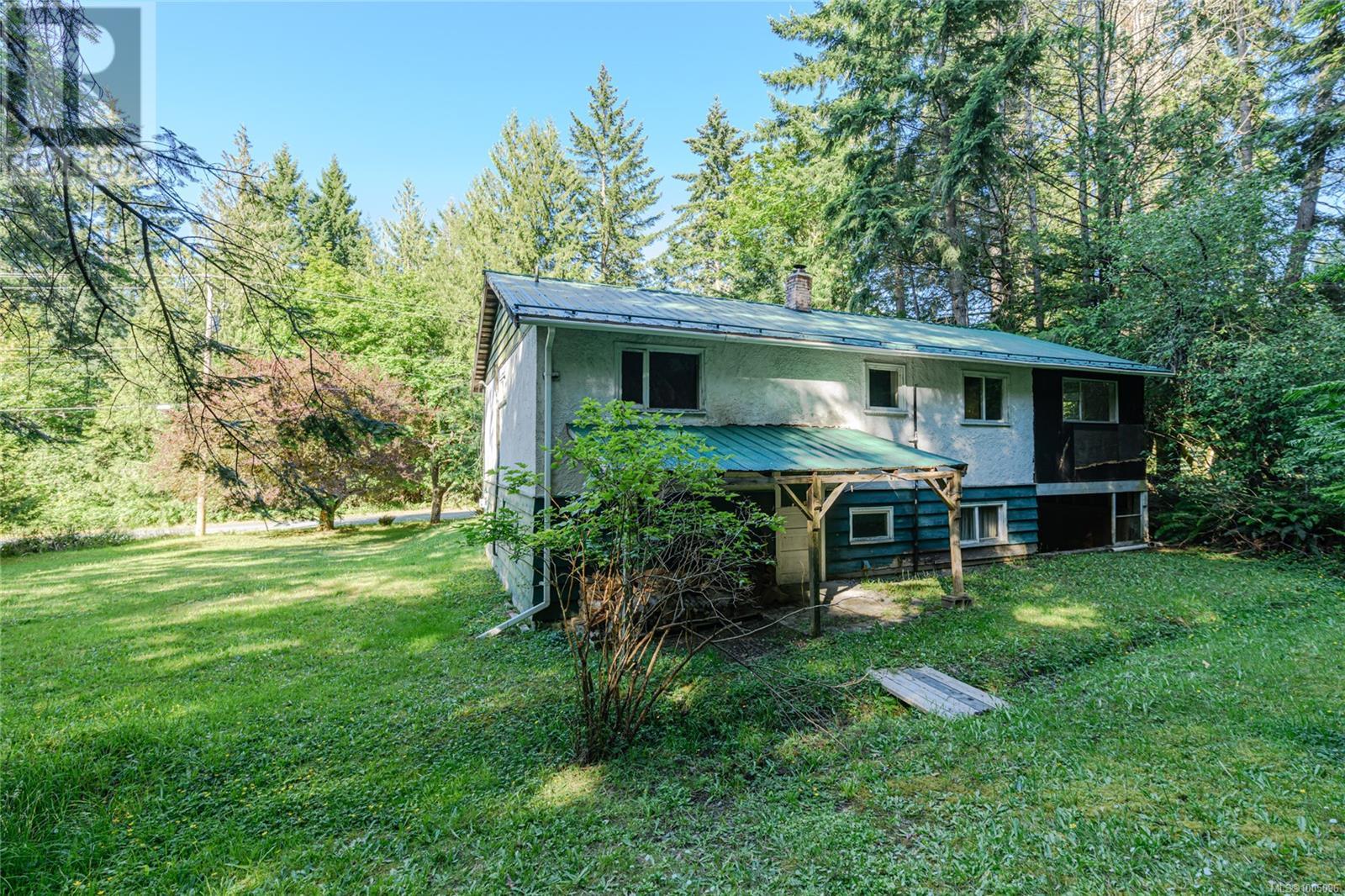 535 Rainbow Rd, Salt Spring