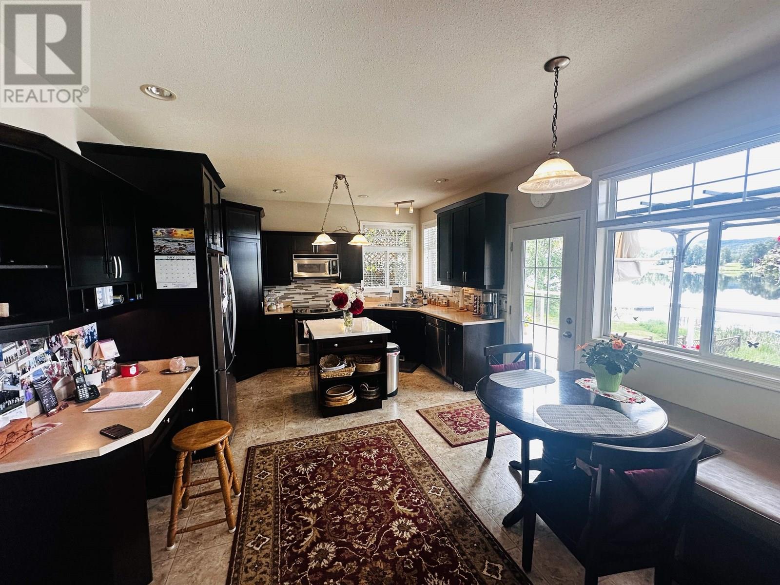 286 PIONEER WAY - 25