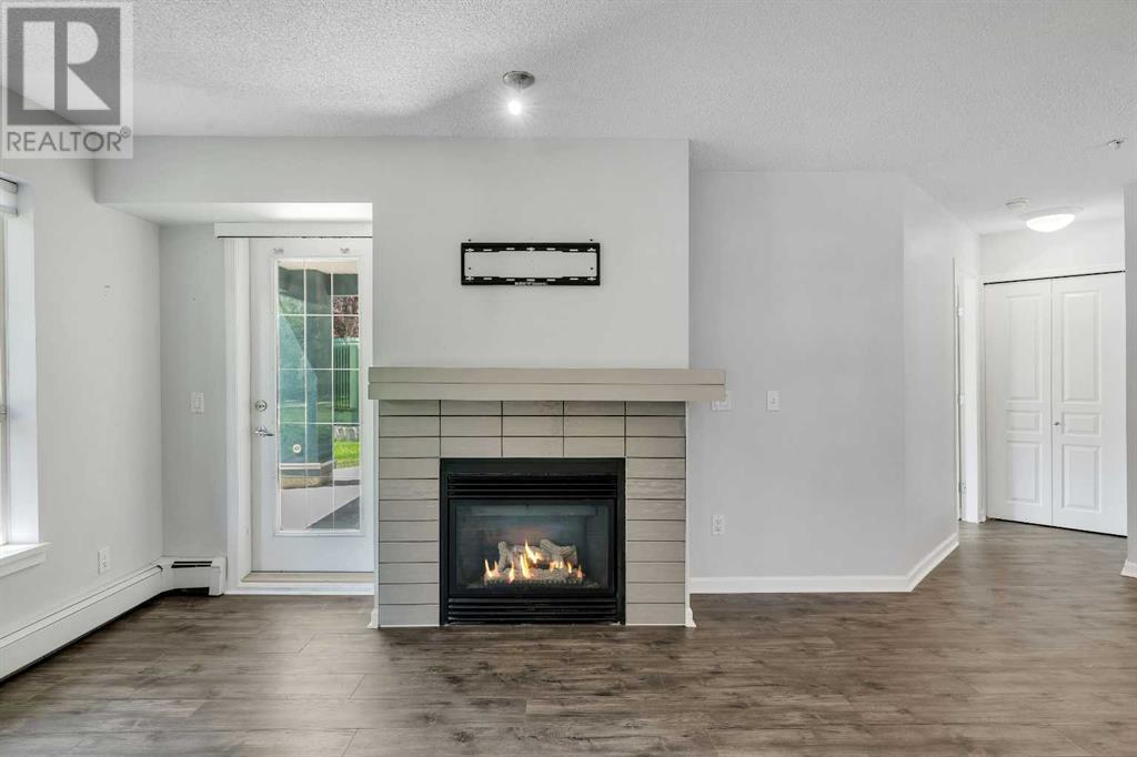 Single Family House for Sale in   Richard Court SW Lincoln Park Calgary 