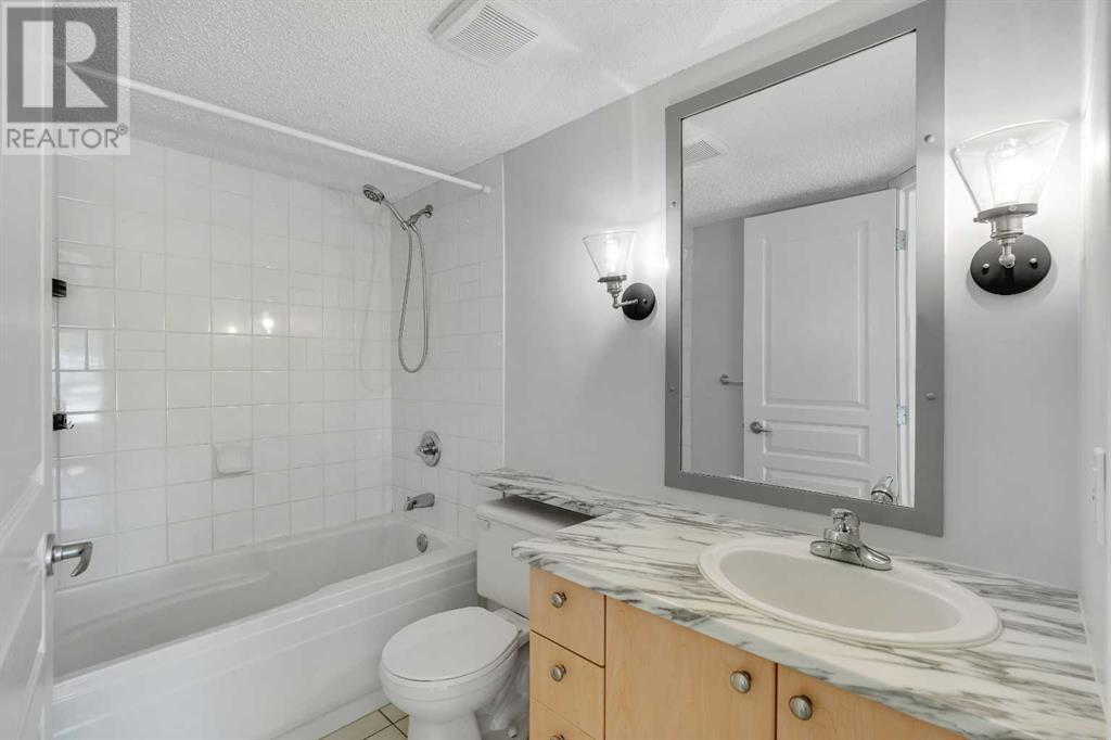 Single Family House for Sale in   Richard Court SW Lincoln Park Calgary 