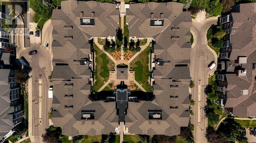 Single Family House for Sale in   Richard Court SW Lincoln Park Calgary 